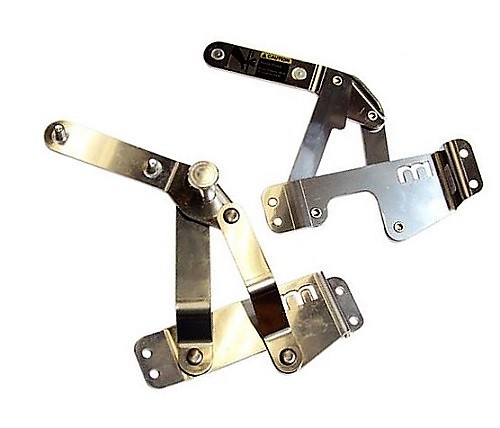 ARTICULATED BONNET HINGES
